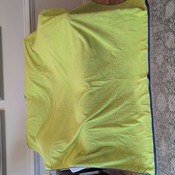 Vintage Terrisol Waves Terry Cloth Beach Blanket - Picture 3 of 10